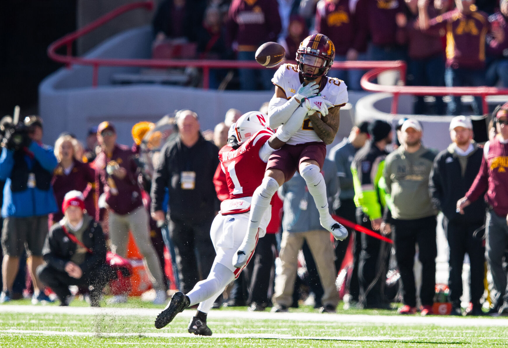 110622-owh-spo-nebminnesota-em29.jpg